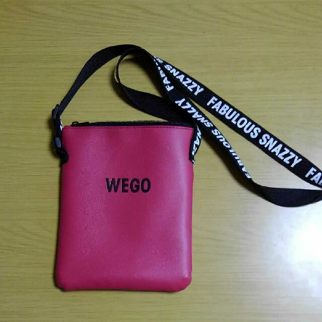 WEGO(ウィゴー)のWEGO ショルダーバッグ　セブンティーン　付録 レディースのバッグ(ショルダーバッグ)の商品写真