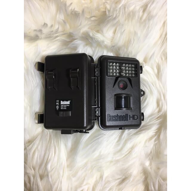 格安☆Bushnell  Trophy Camera トレイルカメラ スマホ/家電/カメラのスマホ/家電/カメラ その他(防犯カメラ)の商品写真