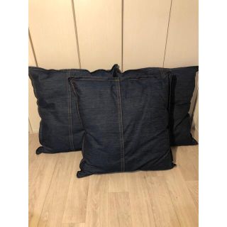 イケア(IKEA)のクッション 65cm x 65cm デニム生地　IKEA(クッションカバー)