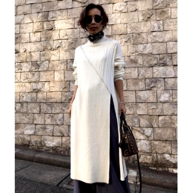 Ameri VINTAGE - Ameri【未使用品】スリット レイヤード ロング Ameri VINTAGE - Ameri【未使用品】スリット レイヤード ロング