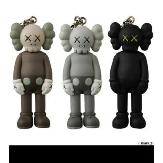 メディコムトイ(MEDICOM TOY)のKAWS COMPANION KEYHOLDER（BLACK）(キーホルダー)