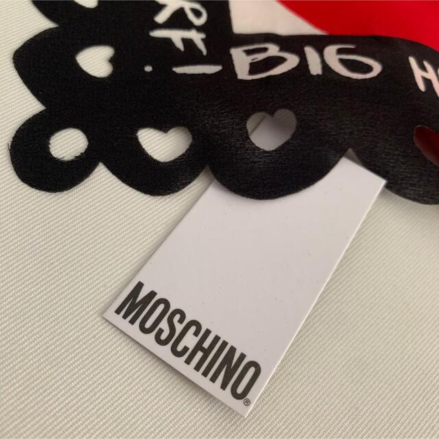 MOSCHINO - 新品未使用 MOSCHINO ハート柄ハンカチ バンダナの通販 by U S E D / V I N T A G E ⭐