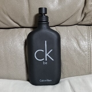 シーケーカルバンクライン(ck Calvin Klein)の【Calvin Klein】香水　ck be　200mlサイズ　中古(ユニセックス)