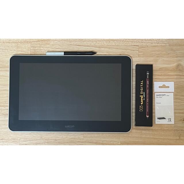 極美品　Wacom One DTC133 ホワイト ワコム ペンタブレット