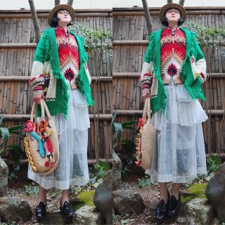 ヴァレンティノ(VALENTINO)のイタリア製 Valentino パッチワーク総柄ウールジャケット コートブルゾン(ノーカラージャケット)