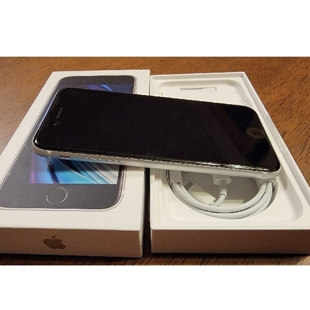 Apple iPhone SE 64GB 第2世代 ホワイト MHGQ3J/A 3