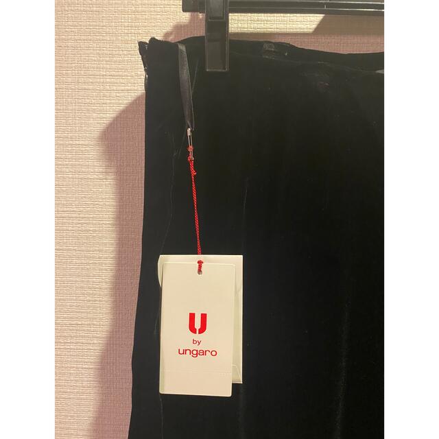 U by ウンガロ　ベルベットスカート定価39900円(未使用)
