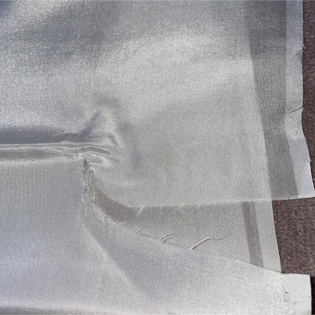 ① 未着用着物裏地　ホワイト　解きはぎれ　ハンドメイド素材 ハンドメイドの素材/材料(生地/糸)の商品写真