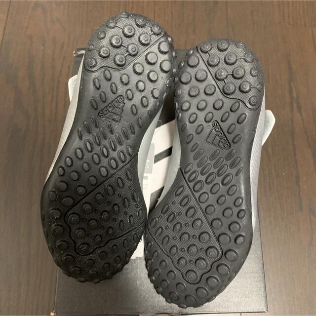 adidas(アディダス)のadidasアディダス サッカーシューズ エックス19.4ベルクロ17.0㎝新品 スポーツ/アウトドアのサッカー/フットサル(シューズ)の商品写真