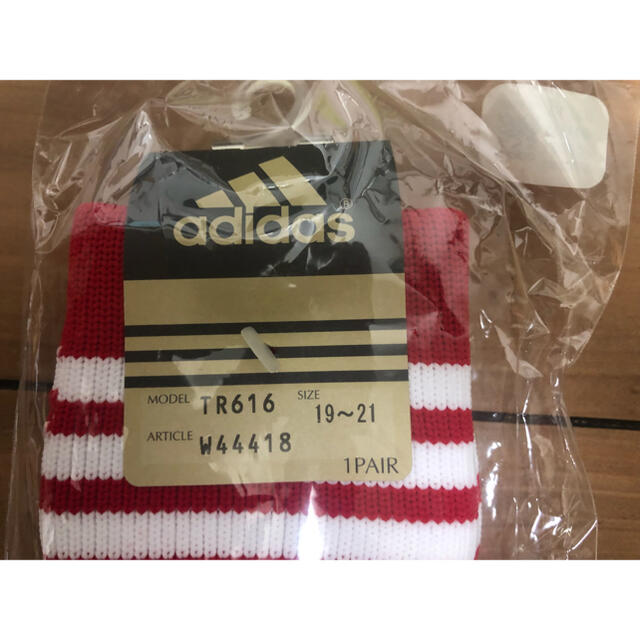 adidas(アディダス)の【mami様専用】サッカーソックス スポーツ/アウトドアのサッカー/フットサル(その他)の商品写真