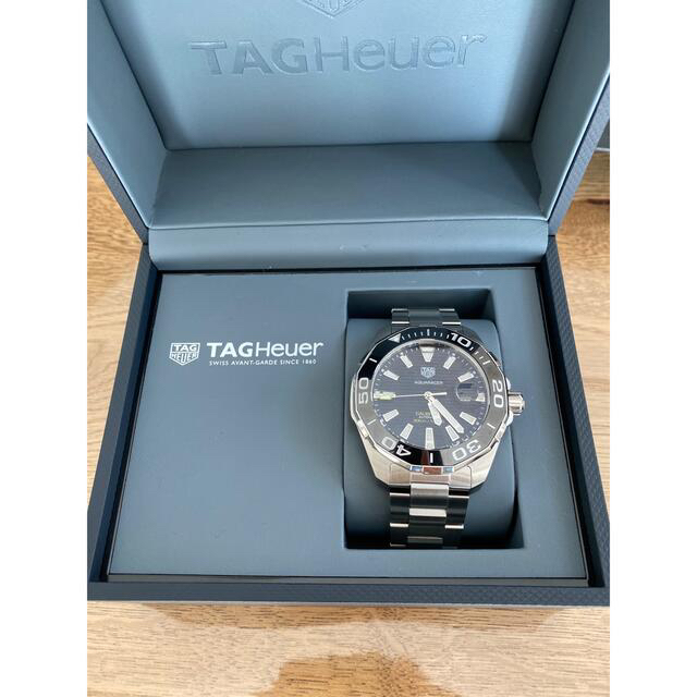 タグホイヤー　TAG HEUER アクアレーサー 300m 43ミリ ブルー