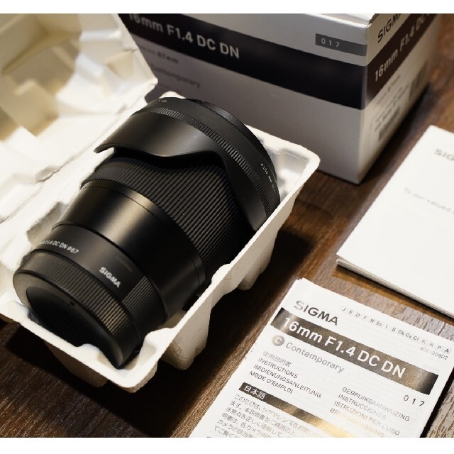 SIGMA(シグマ)のSigma 16mm f1.4 DC DN Contemporary スマホ/家電/カメラのカメラ(レンズ(単焦点))の商品写真