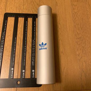 adidasオリジナルス　折り畳み傘