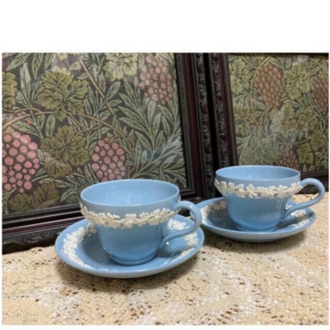 WEDGWOOD(ウェッジウッド)の《美品》ウェッジウッド クイーンズウェア エンボスドシリーズ【カップ&ソーサー】 インテリア/住まい/日用品のキッチン/食器(食器)の商品写真