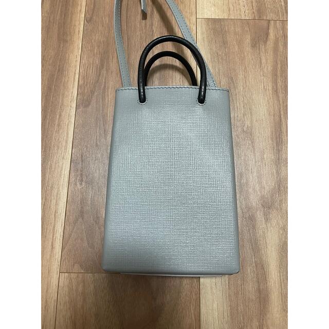 balenciaga フォンホルダー 3