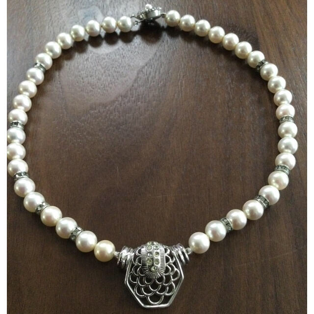 ウインクパールWINK Pearl☆silver銀製ヘッド付パールネックレス ウインクパールWINK Pearl☆silver銀製ヘッド付パールネックレス
