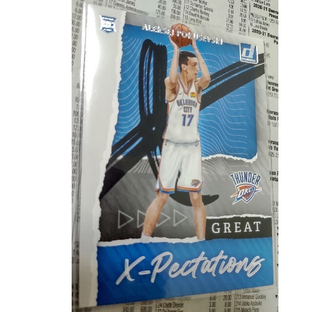 アレクセイ ポクシェフスキーNBAカード20-21PANINI donrrus エンタメ/ホビーのトレーディングカード(シングルカード)の商品写真