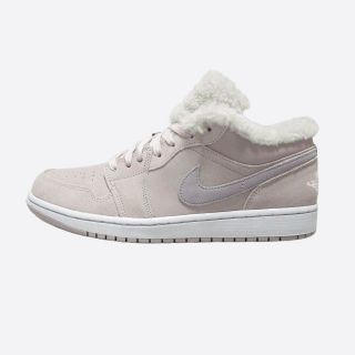 ナイキ(NIKE)の★新品★ナイキ★WMNSエアジョーダン1 Low (Grey/11)(スニーカー)