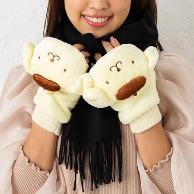 サンリオ(サンリオ)の専用品です！ 新品【完売】ポムポムプリン 2way 手袋 大人用 可愛い 女性 レディースのファッション小物(手袋)の商品写真