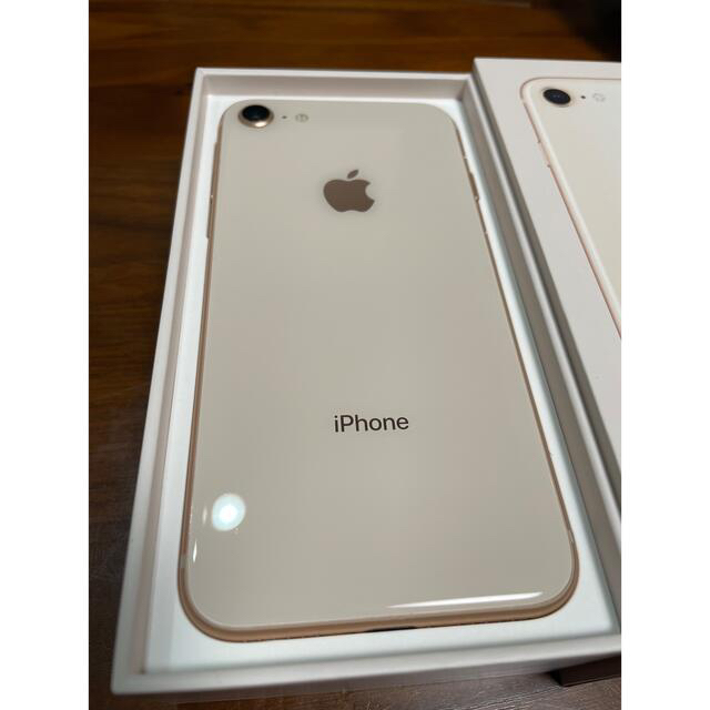 美品　Apple iPhone8 SIMフリー 64GBゴールド