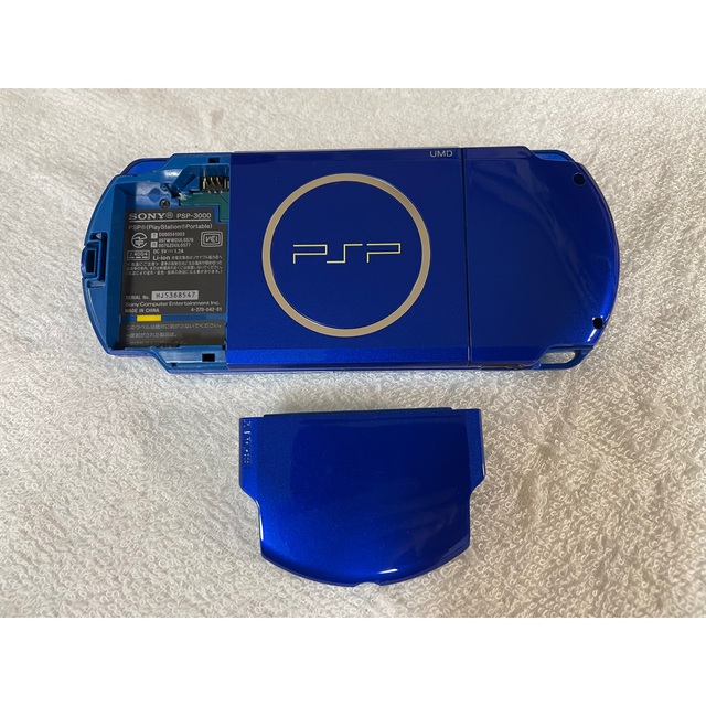 PlayStation Portable(プレイステーションポータブル)の良品　PSP-3000 ( PSPJ-30027) マリンブルー/スカイブルー エンタメ/ホビーのゲームソフト/ゲーム機本体(携帯用ゲーム機本体)の商品写真