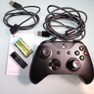 エックスボックス(Xbox)のxbox コントローラー windows対応　ワイヤレスアダプター(PC周辺機器)