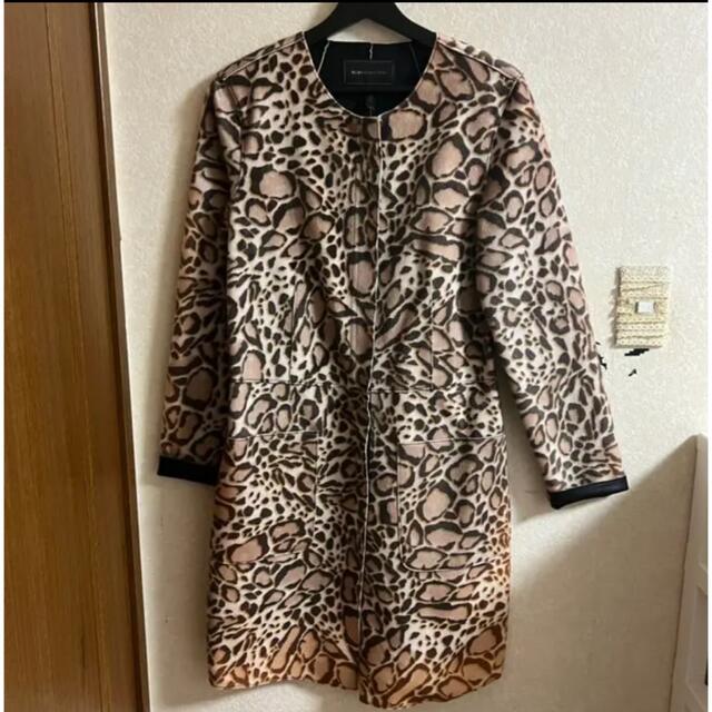 BCBGMAXAZRIA(ビーシービージーマックスアズリア)の【値下げ】BCBG★レオパード柄ロングコート レディースのジャケット/アウター(毛皮/ファーコート)の商品写真