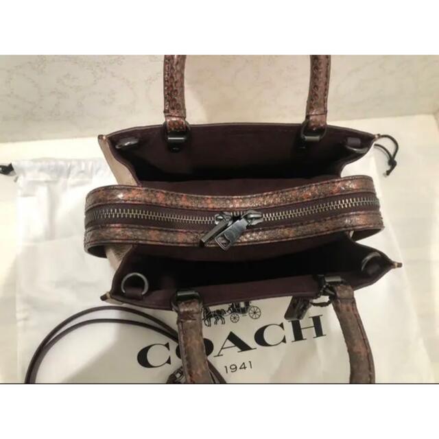 COACH(コーチ)のCOACH コーチ ローグ 25 ローズゴールド レディースのバッグ(ショルダーバッグ)の商品写真