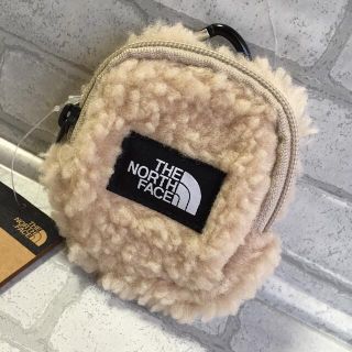 ザノースフェイス(THE NORTH FACE)のノースフェイス　ボアポーチ　ホワイトレーベル　日本未発売品(ポーチ)