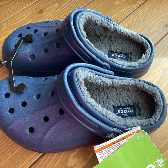 crocs - 新品未使用 crocs クロックス ボア サンダル 23cm ネイビーの通販 by ひよ|クロックスならラクマ crocs - 新品未使用 crocs クロックス ボア サンダル 23cm ネイビーの通販 by ひよ|クロックスならラクマ