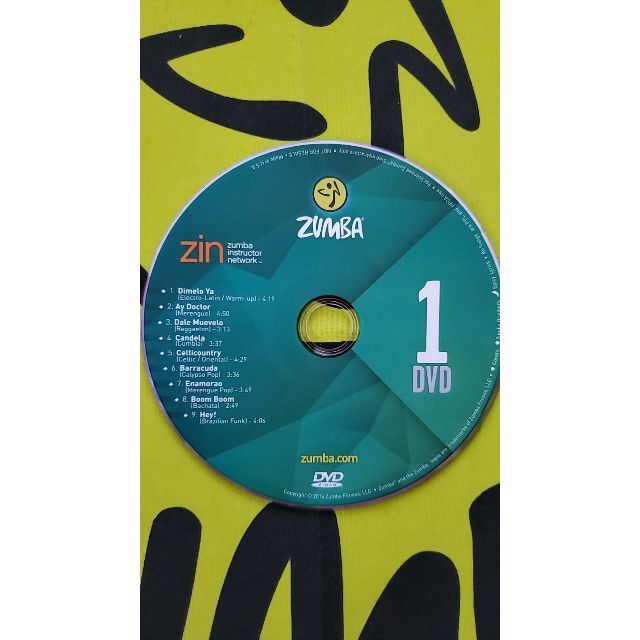 Zumba(ズンバ)のZUMBA　ズンバ　CD＆DVD　STEP1　ステップ１　希少　インストラクター エンタメ/ホビーのDVD/ブルーレイ(スポーツ/フィットネス)の商品写真