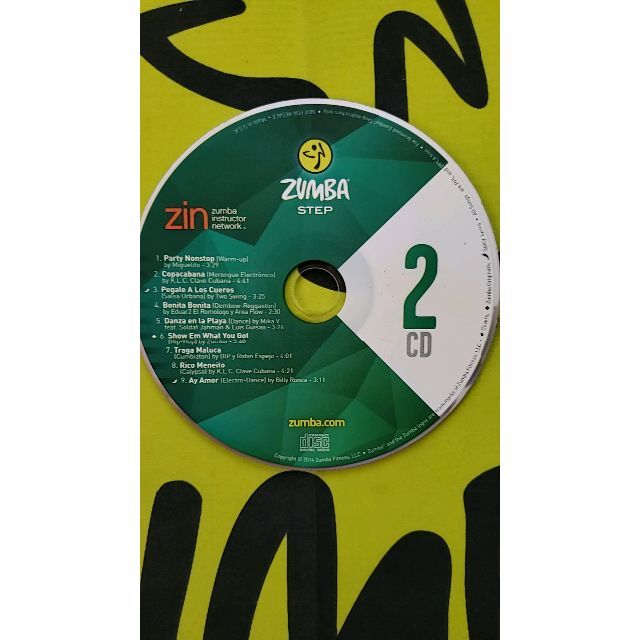 Zumba(ズンバ)のZUMBA　ズンバ　CD＆DVD　STEP2　ステップ２　希少　インストラクター エンタメ/ホビーのDVD/ブルーレイ(スポーツ/フィットネス)の商品写真