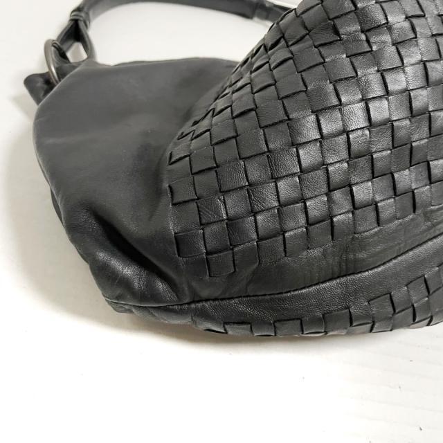 Bottega Veneta(ボッテガヴェネタ)のボッテガヴェネタ ハンドバッグ 131597 黒 レディースのバッグ(ハンドバッグ)の商品写真