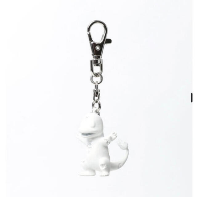 ポケモン(ポケモン)のDaniel Arsham × Pokémon KEY CHAIN 2個セット エンタメ/ホビーのアニメグッズ(キーホルダー)の商品写真