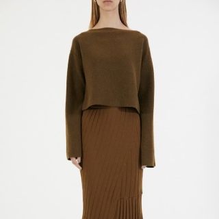 マウジー(moussy)のMOUSSY　ショート丈ニット　ブラウン(ニット/セーター)