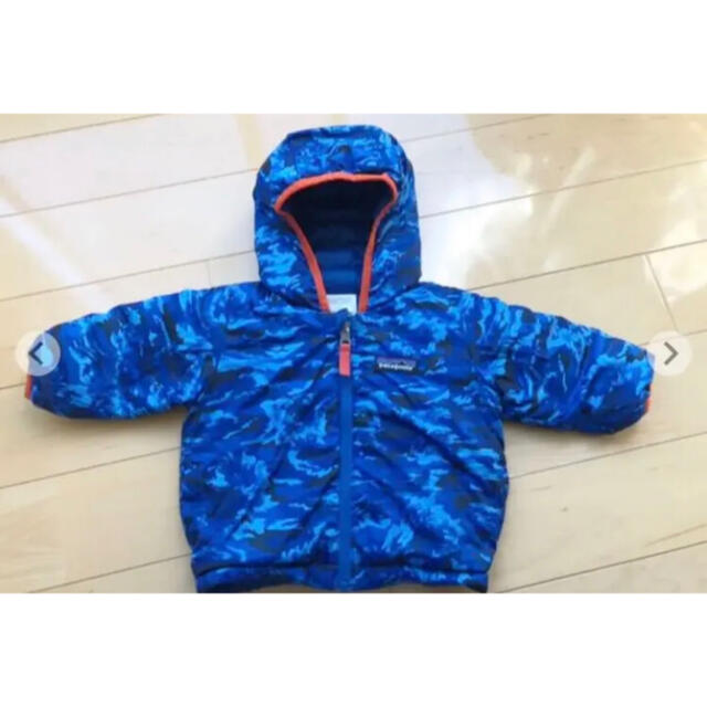 THE NORTH FACE(ザノースフェイス)のpatagonia ベビーリバーシブルダウンジャケット　3-6M　美品 キッズ/ベビー/マタニティのキッズ服男の子用(90cm~)(ジャケット/上着)の商品写真