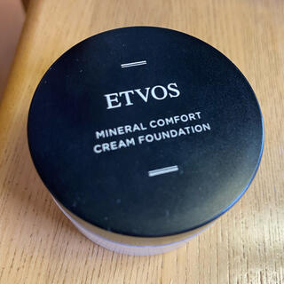 エトヴォス(ETVOS)のミネラルコンフォートクリームファンデーションライト(ファンデーション)