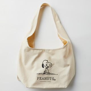 ピーナッツ(PEANUTS)のPEANUTS CAFE 限定　オリジナルキャンバス　ショルダーバッグ(キャラクターグッズ)