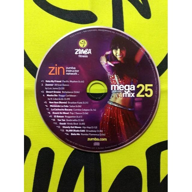 超希少！　ZUMBA　ズンバ　Megamix32 CD & DVD 2012年