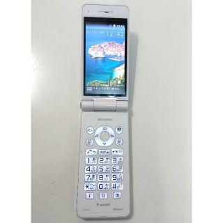 エヌティティドコモ(NTTdocomo)の★専用★1894 docomo P-01J P-smart ケータイホワイト(携帯電話本体)