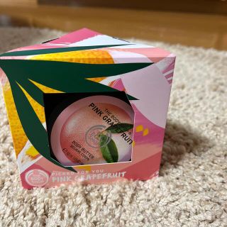 ザボディショップ(THE BODY SHOP)のザボディショップ　ピンクグレープフルーツトライアングルギフト(ボディソープ/石鹸)