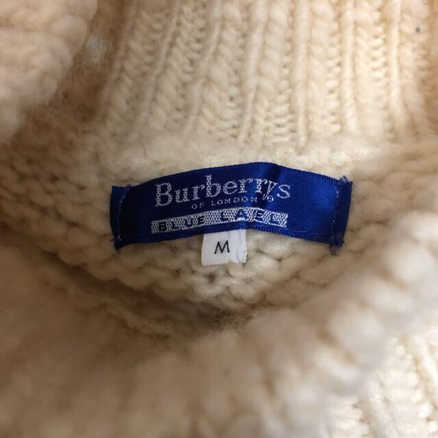 BURBERRY BLUE LABEL(バーバリーブルーレーベル)のバーバリー　ニット　ベスト レディースのトップス(ベスト/ジレ)の商品写真