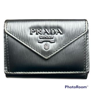 プラダ(PRADA)のPRADA ミニ財布 シルバー(財布)