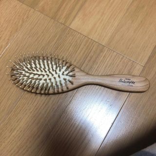 木製ピンクッションブラシ　頭皮マッサージ(ヘアブラシ/クシ)