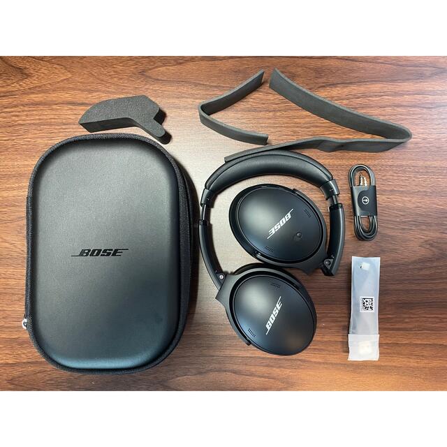 BOSE(ボーズ)の【ほぼ未使用】BOSE QuietComfort45  ブラック スマホ/家電/カメラのオーディオ機器(ヘッドフォン/イヤフォン)の商品写真