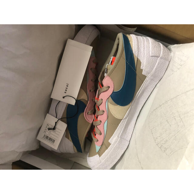 sacai(サカイ)のNike x sacai x KAWS Blazer Low 27.0センチ　 メンズの靴/シューズ(スニーカー)の商品写真