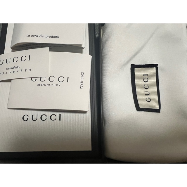 Gucci(グッチ)のGUCCI カードケース　定期ケース メンズのファッション小物(名刺入れ/定期入れ)の商品写真