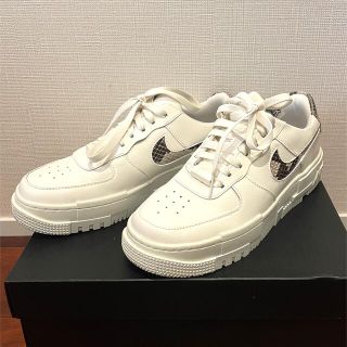 ナイキ(NIKE)の【最終値下】NIKE ナイキ エアフォース1 パイソン(スニーカー)