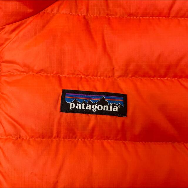 patagonia(パタゴニア)のパタゴニア　ダウン　フーディ メンズのジャケット/アウター(ダウンジャケット)の商品写真