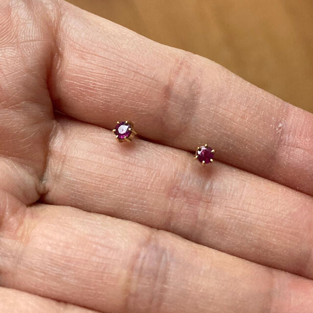 k18ルビーピアス 天然ルビー ピアス k18ルビーピアス 天然ルビー ピアス